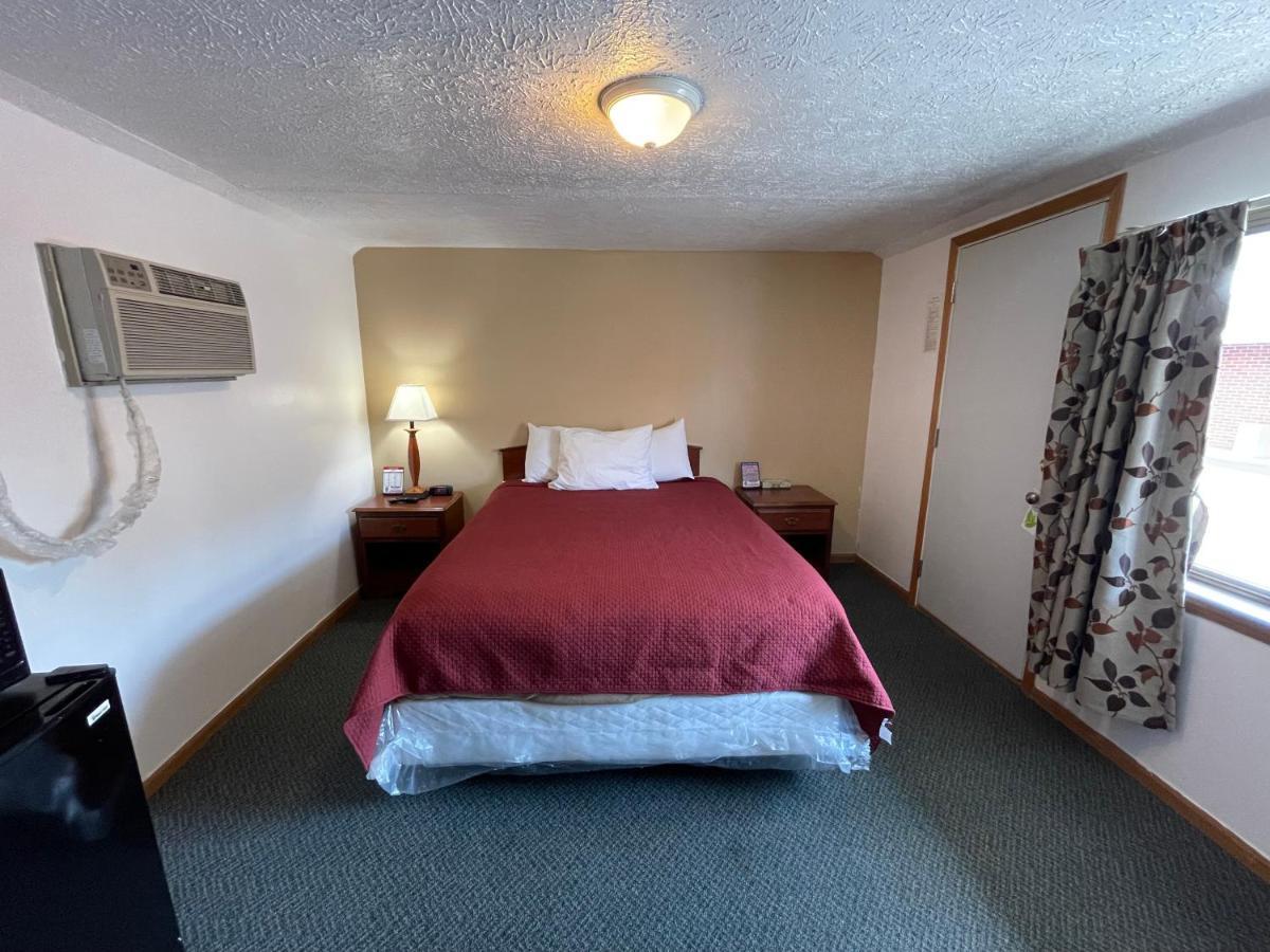 Quality Lodge Sandusky Exterior photo