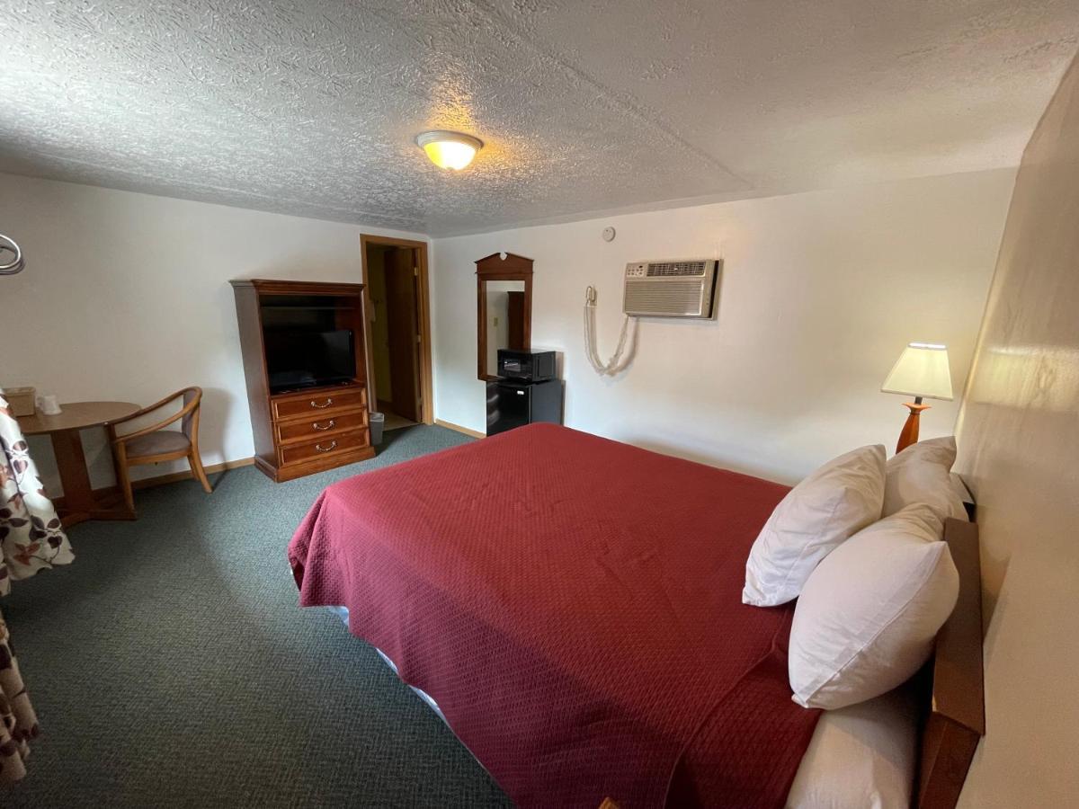 Quality Lodge Sandusky Exterior photo